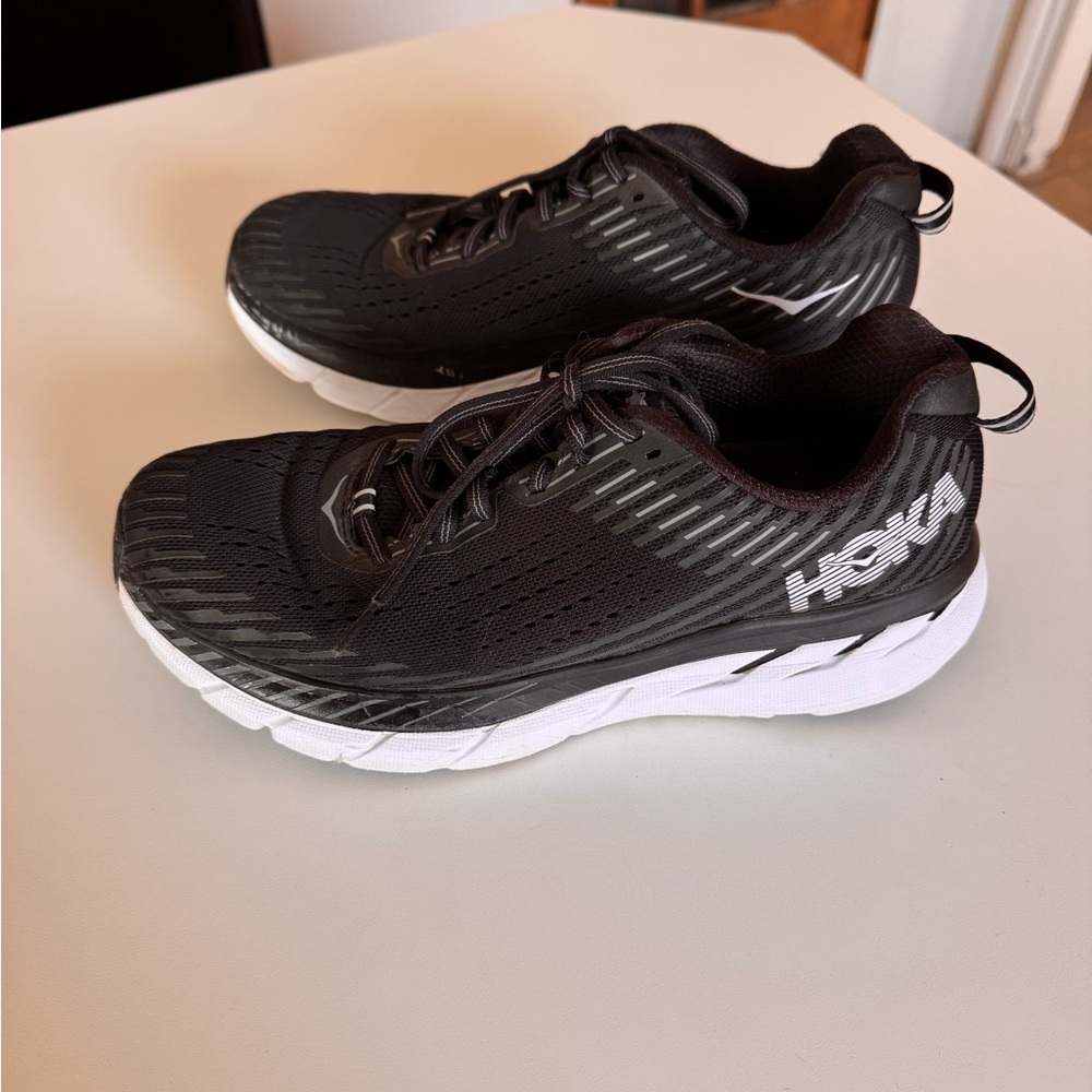 Hoka Clifton 5 Running Shoes